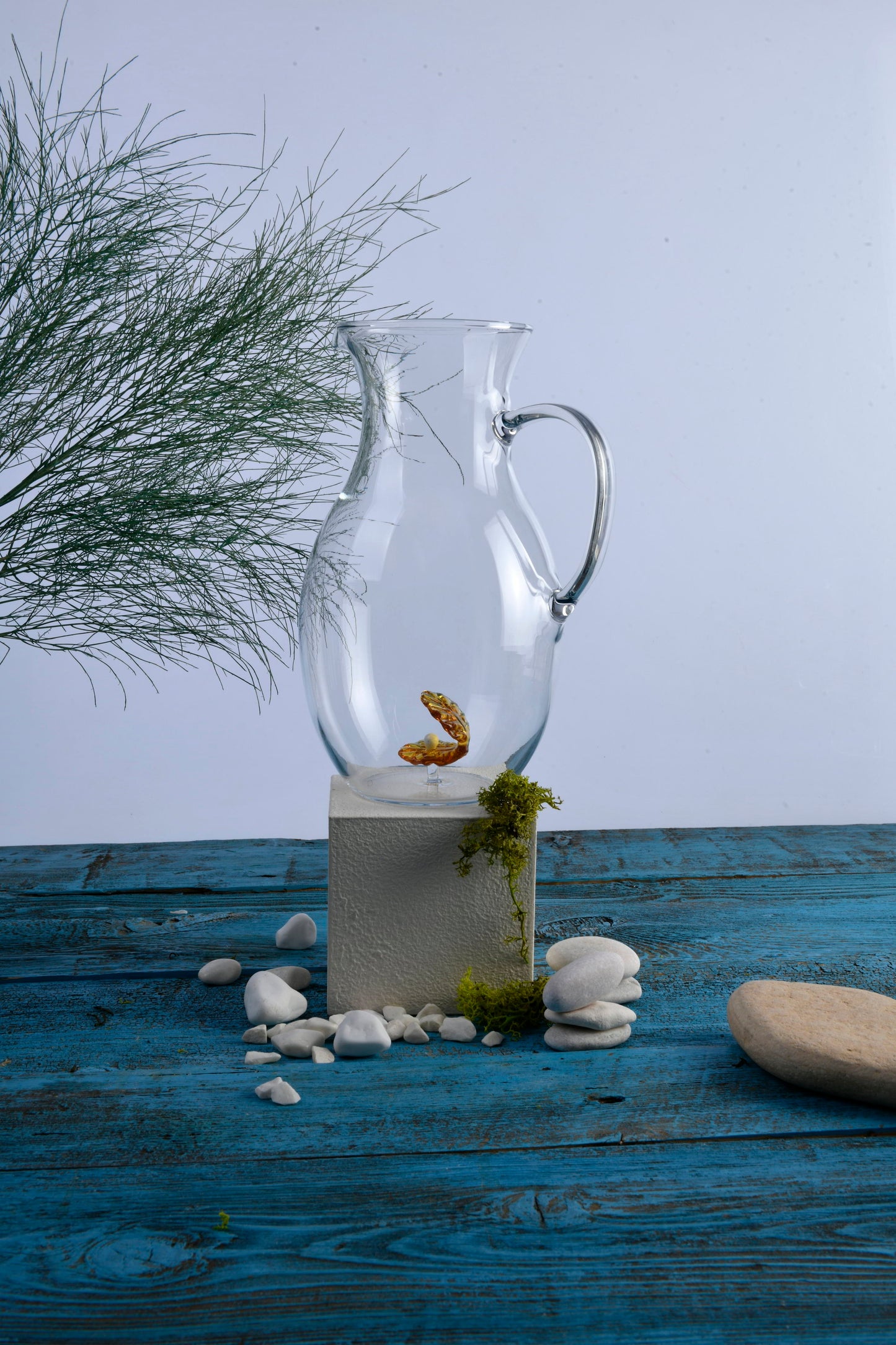 Oyster decanter