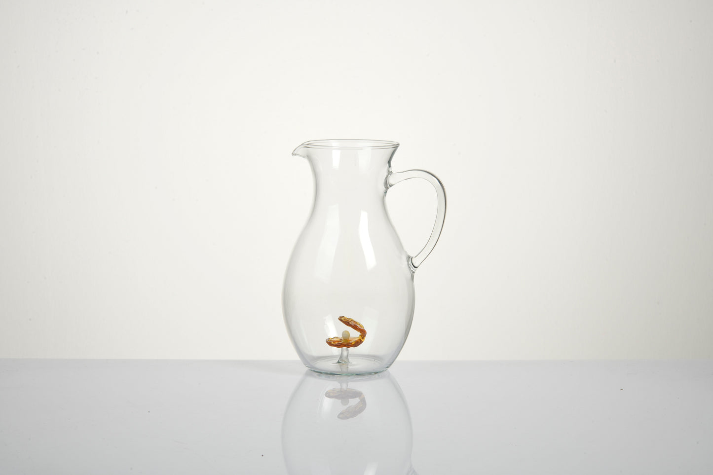 Oyster decanter