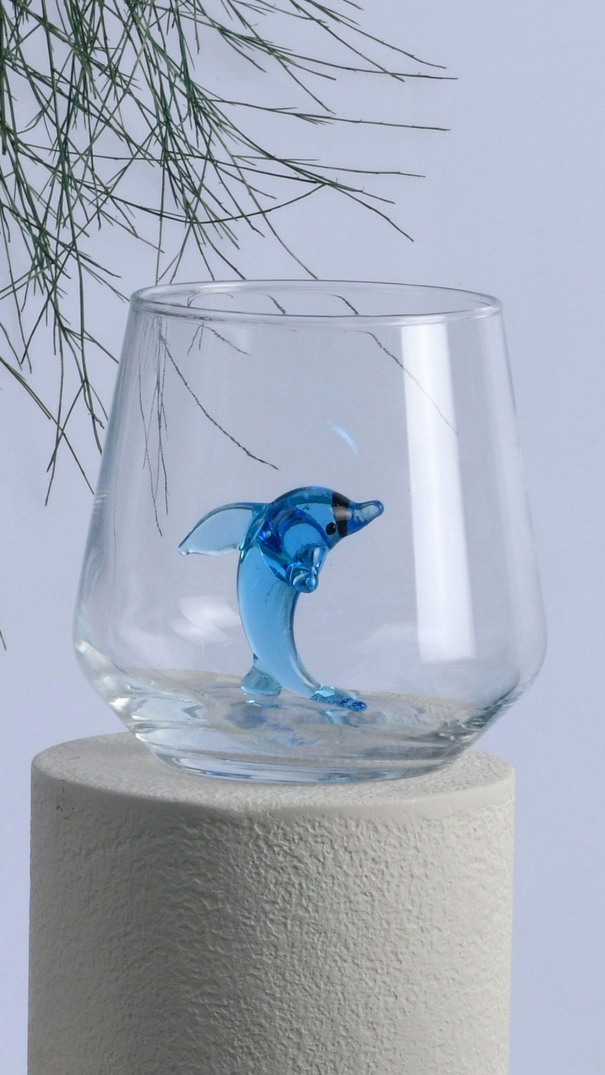 Dolphin Glass