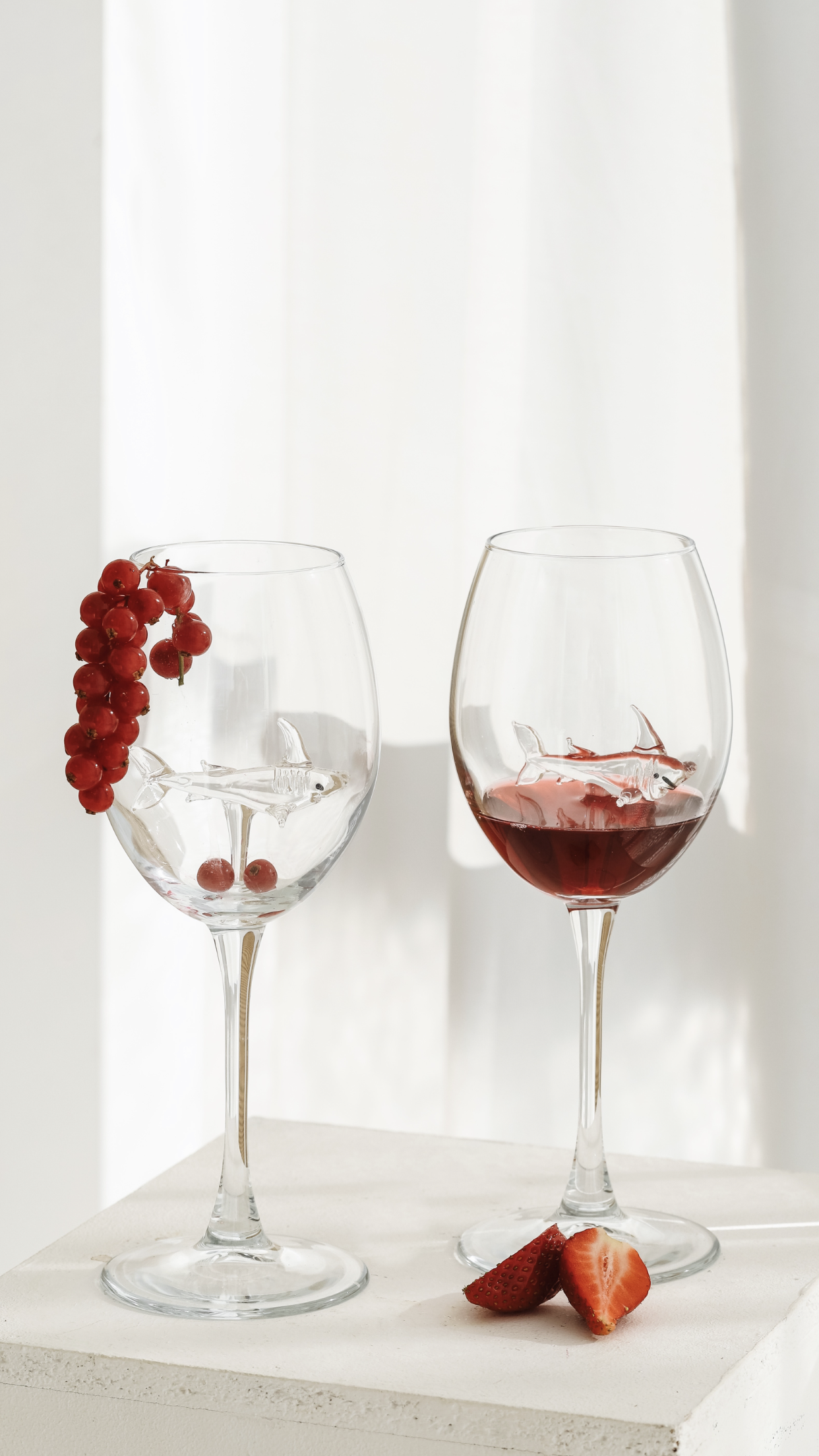 Shark Stem Glasses - Set of 2